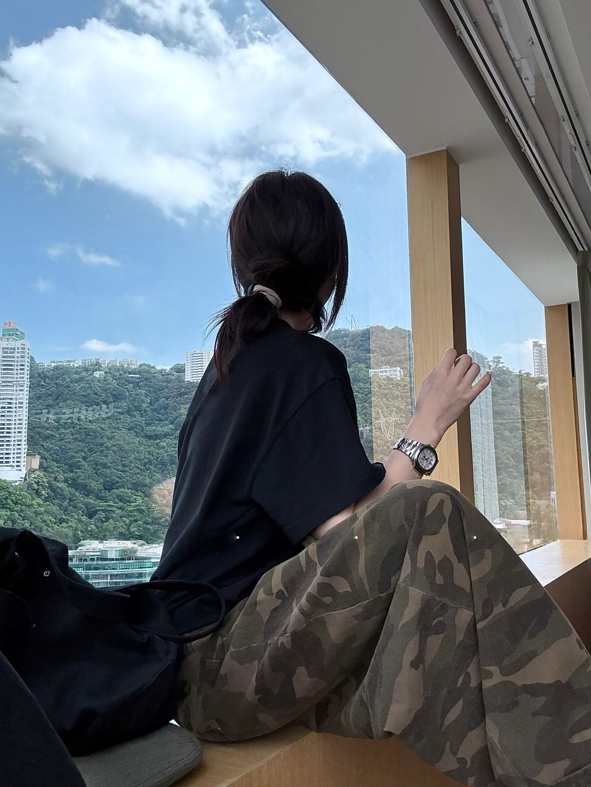 『PEACHZHMO』潮牌感徽标基础款小版型宽松圆领短袖休闲百搭纯色T恤