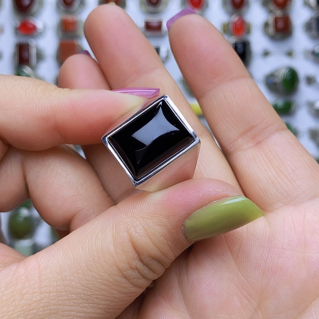 玛瑙/玉髓戒指银S925镶嵌陌****友