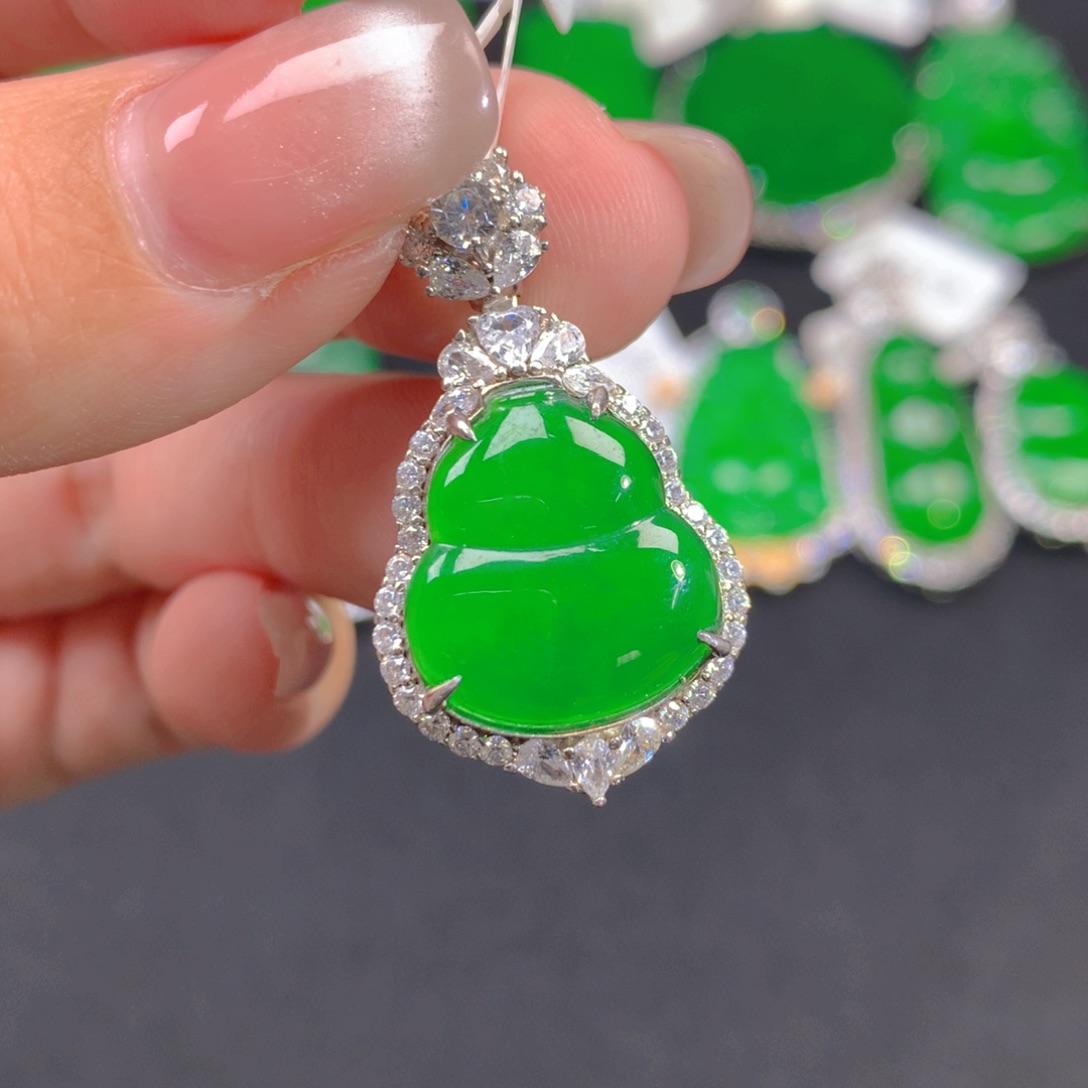 翡翠颈饰银S925镶嵌111111111