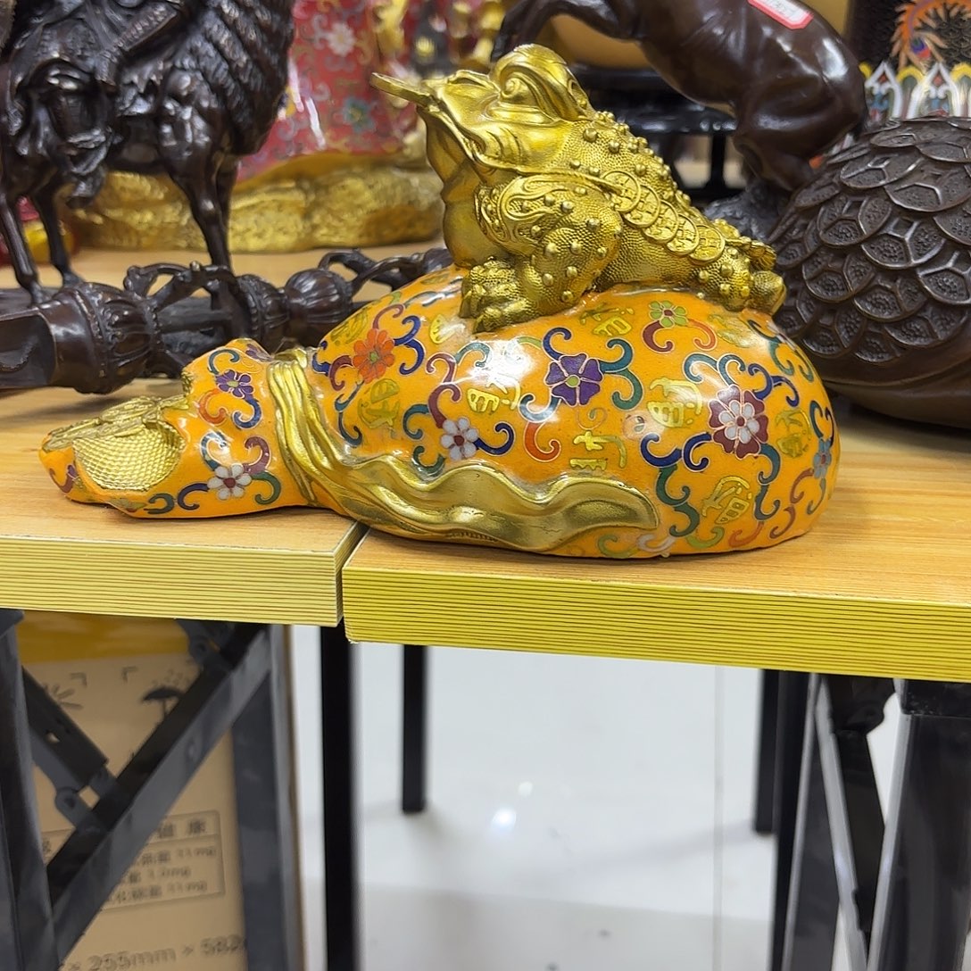 武***哥铜空间摆件工艺品