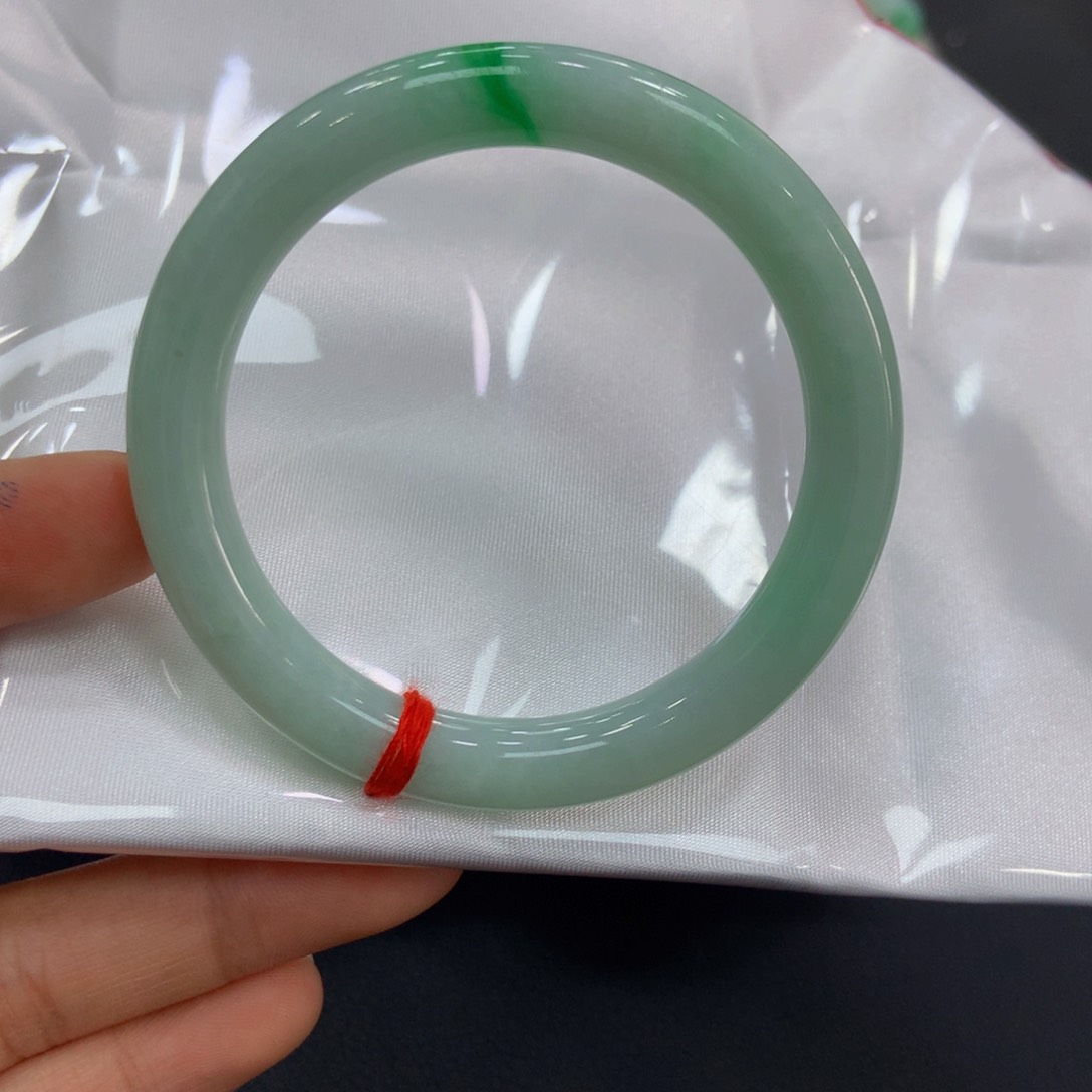 【闪购商品】翡翠手镯未镶嵌翡翠