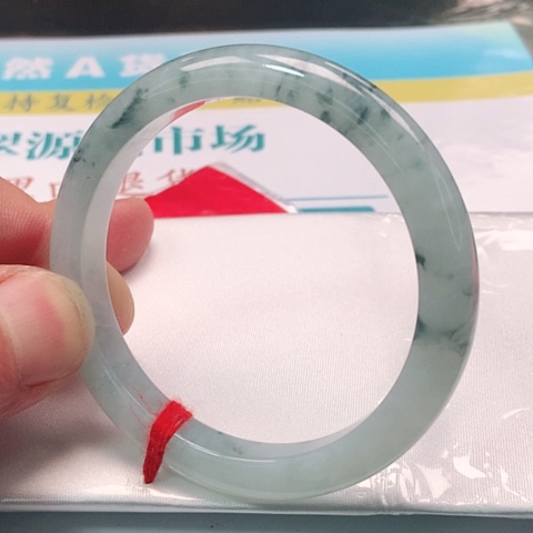 翡翠手镯未镶嵌0602号