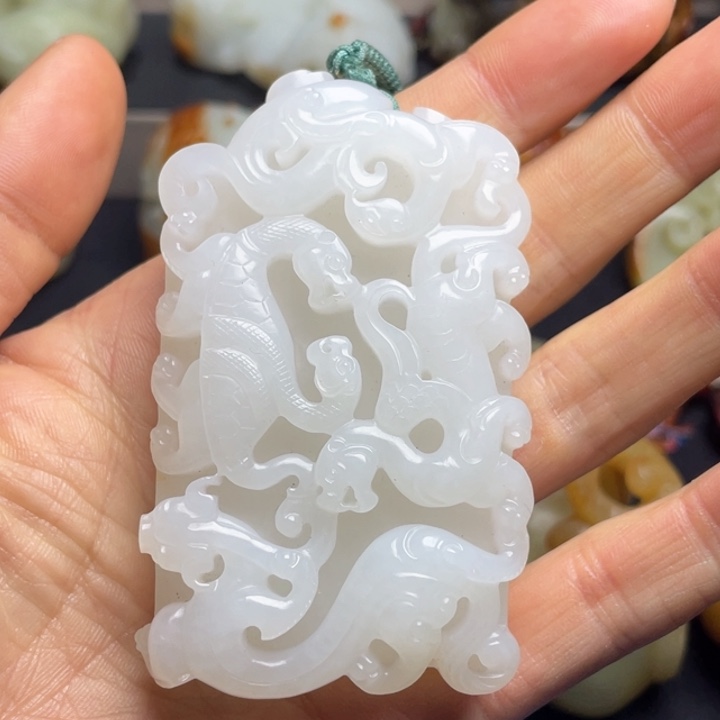 和田玉（糖玉）未镶嵌挂件