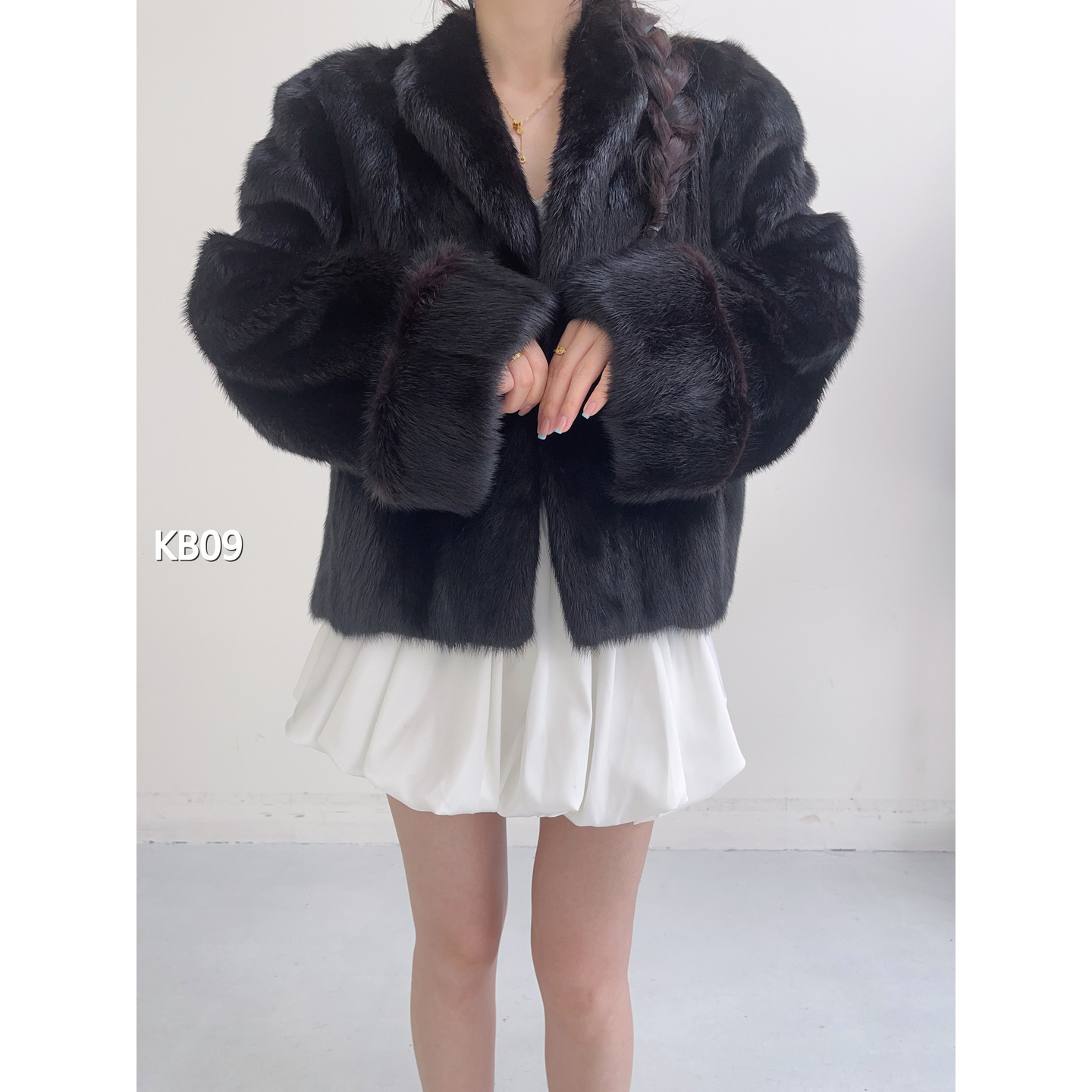 【KB09】L 红黑色超短款全抽貂皮（肩43胸110衣58袖61）26009
