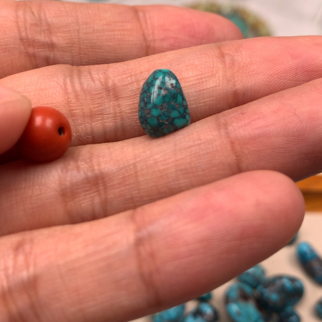 玛瑙/玉髓未镶嵌随形一颗