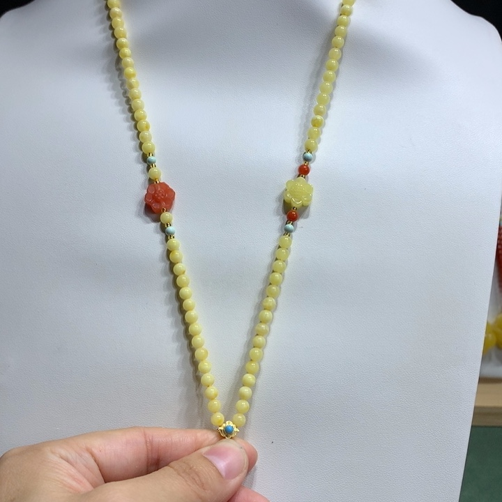 蜜蜡未镶嵌裸石4.7mm