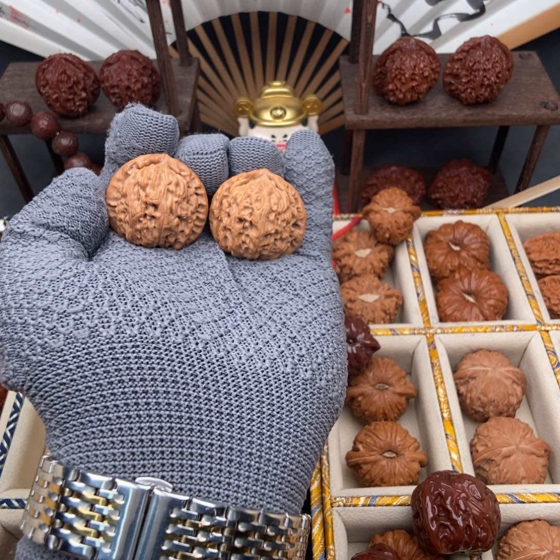 吊坠文玩核桃36尺全品三角白