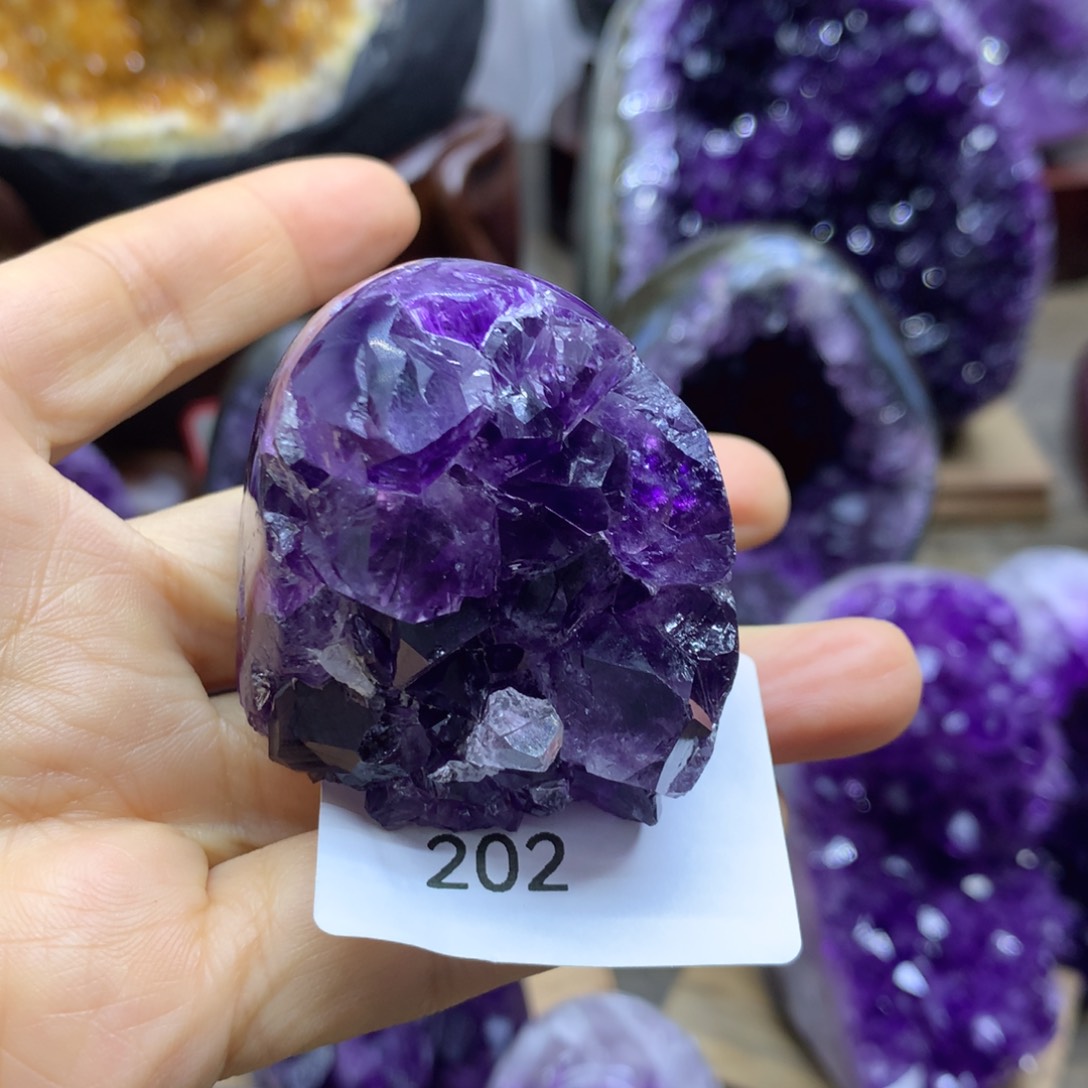 紫晶大型摆件（非配饰）未镶嵌