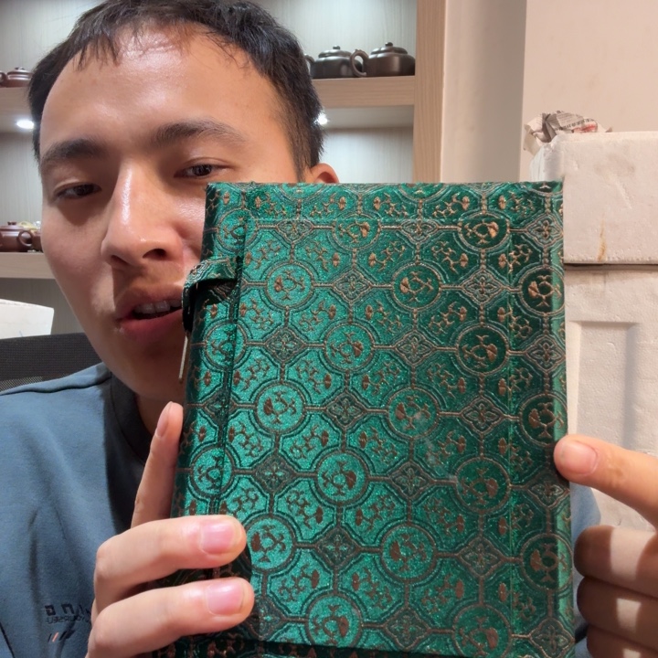 茶壶紫砂原矿原石的制作方法是