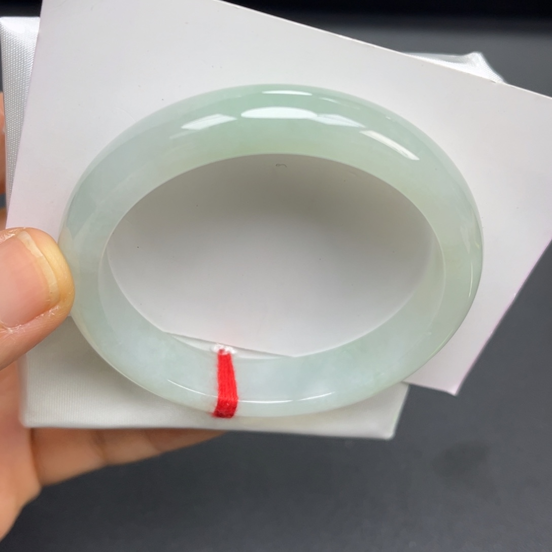 翡翠未镶嵌手镯手镯