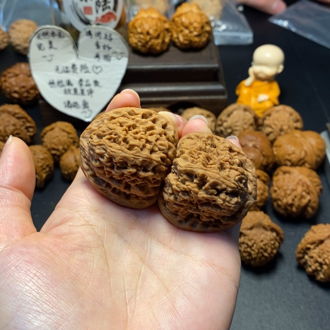 文玩核桃把件51号南疆石40尺