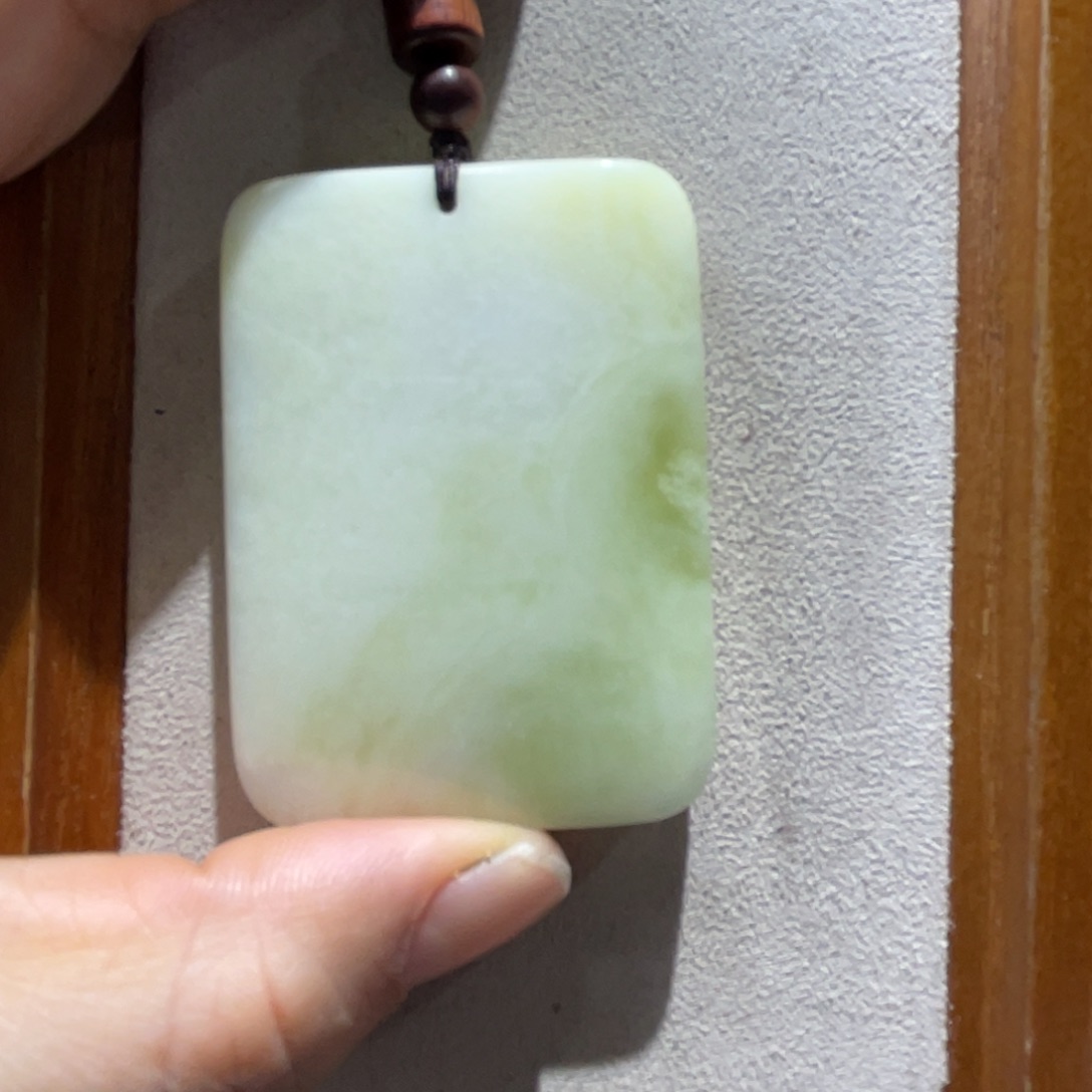 蓝田玉（蛇纹石化大理石玉）颈饰未镶嵌Z****o