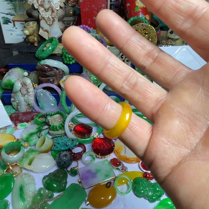 滴血莲花菩提吊坠