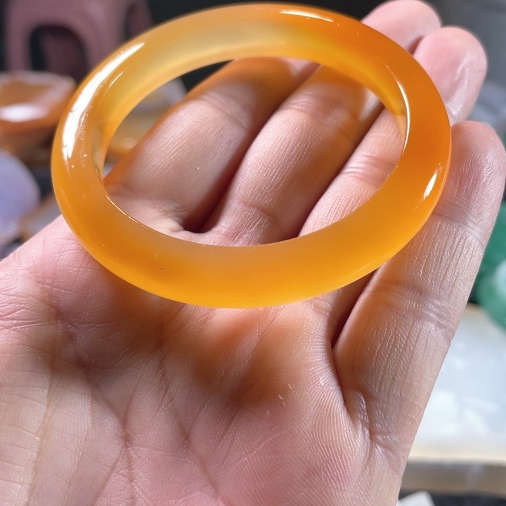 玛瑙/玉髓手镯未镶嵌大*鲨