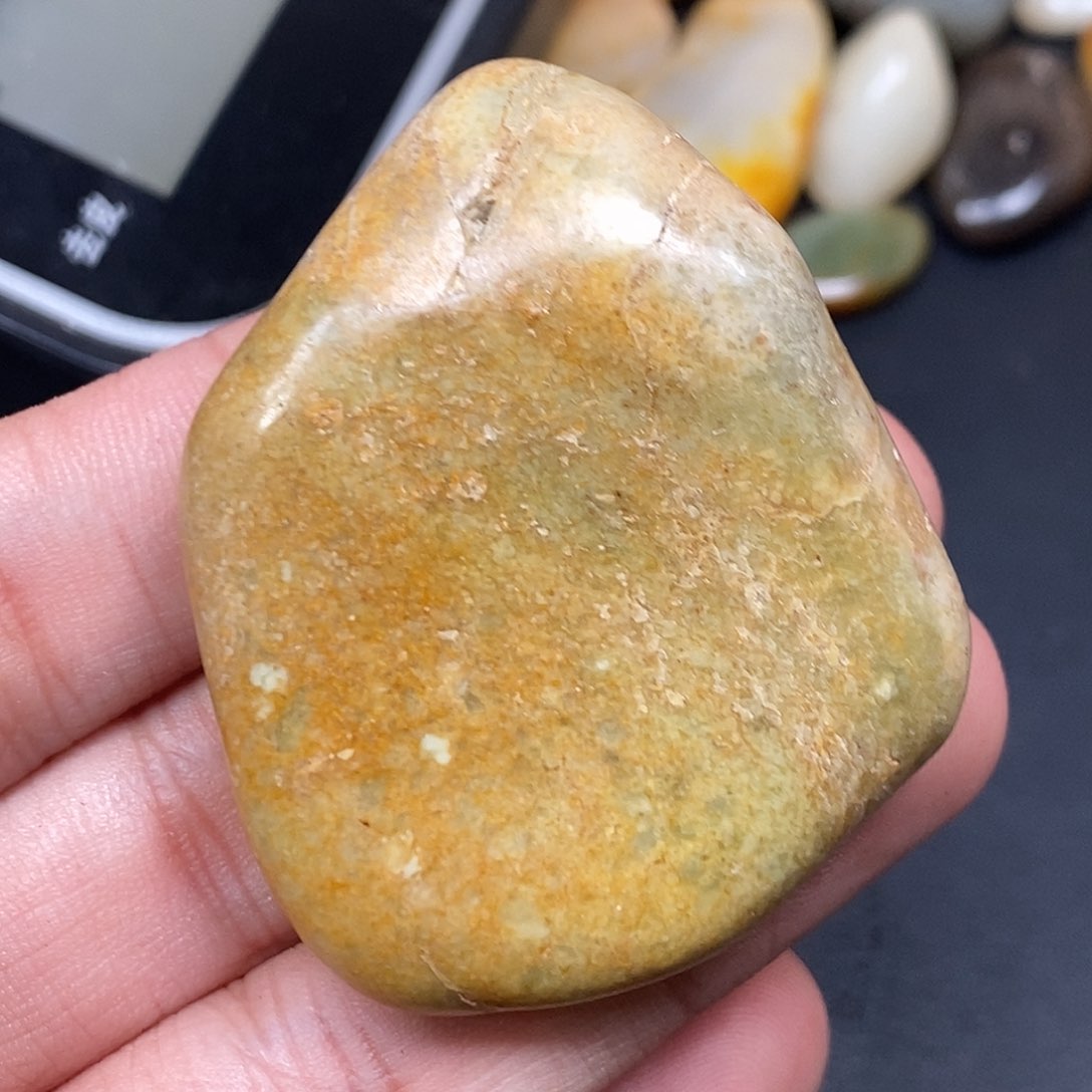 和田玉（糖玉）未镶嵌挂件