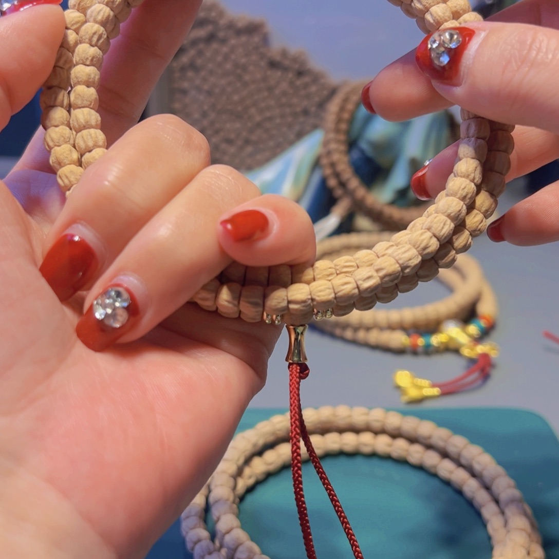 柏香籽/百香籽吊坠祺**胜