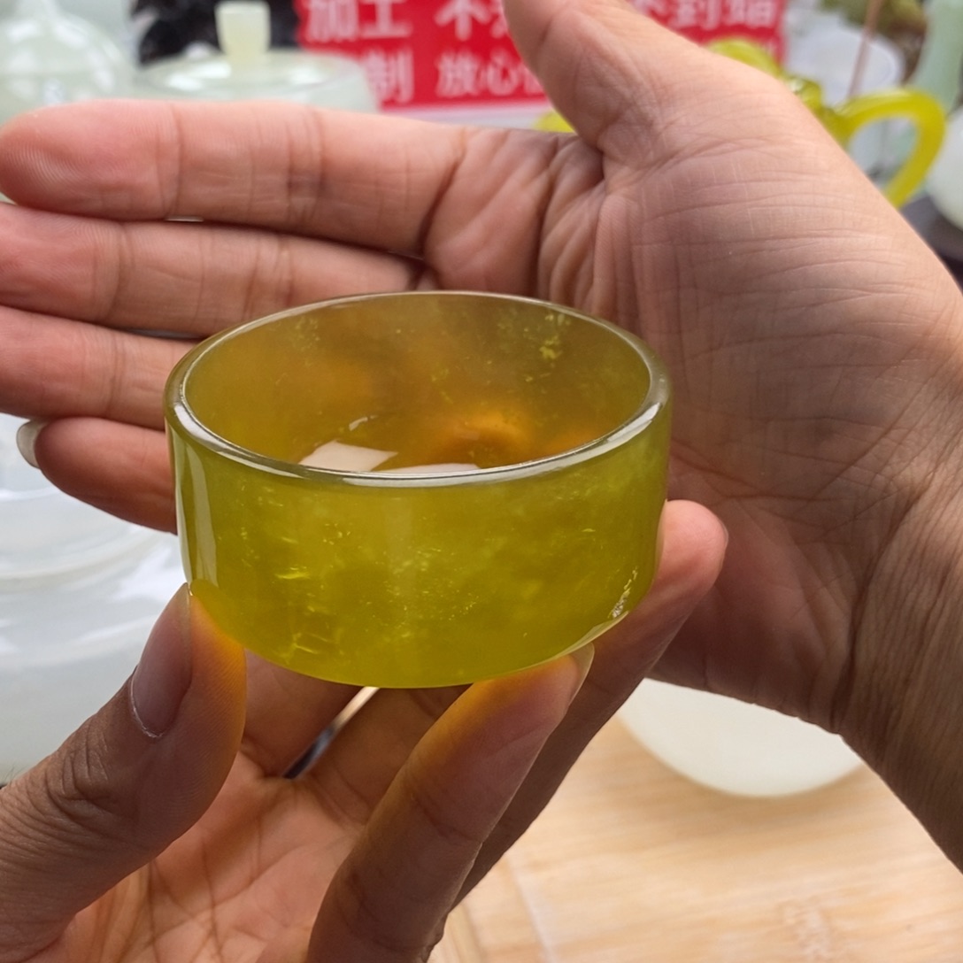 岫玉未镶嵌四大名玉茶杯40毫升