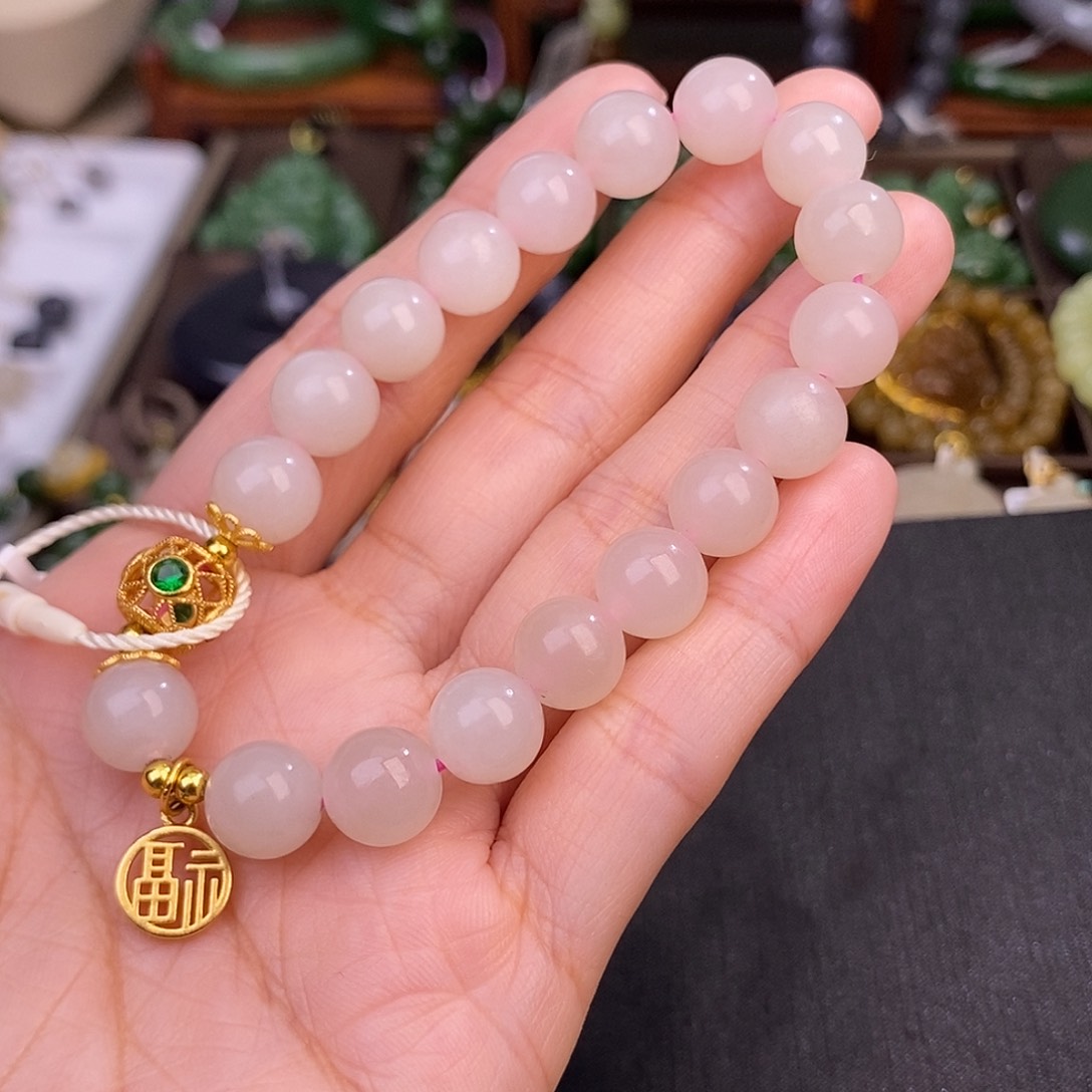 和田玉熟藕粉老料约9MM清货价未镶嵌