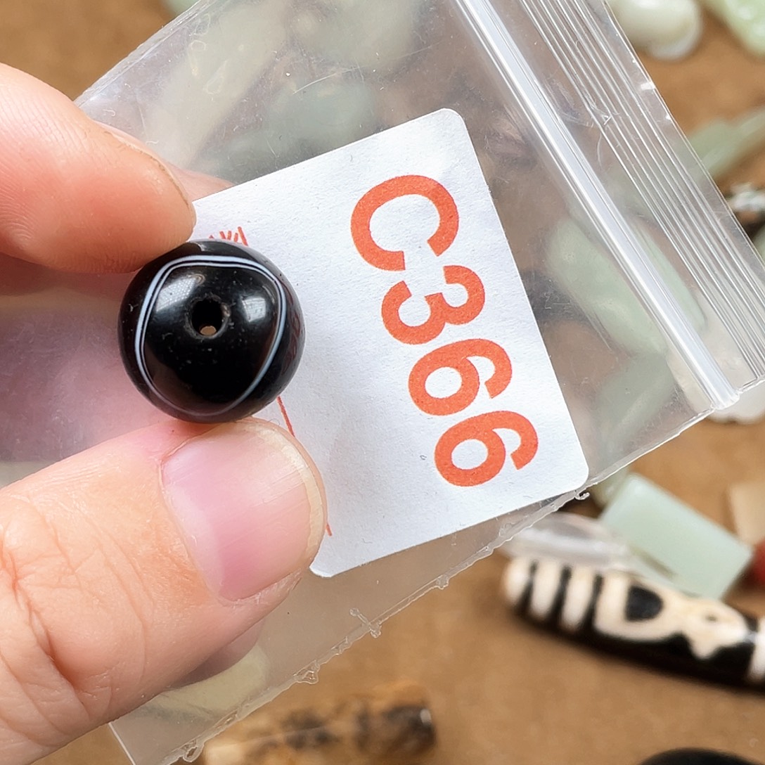 玛瑙/玉髓合金颈饰