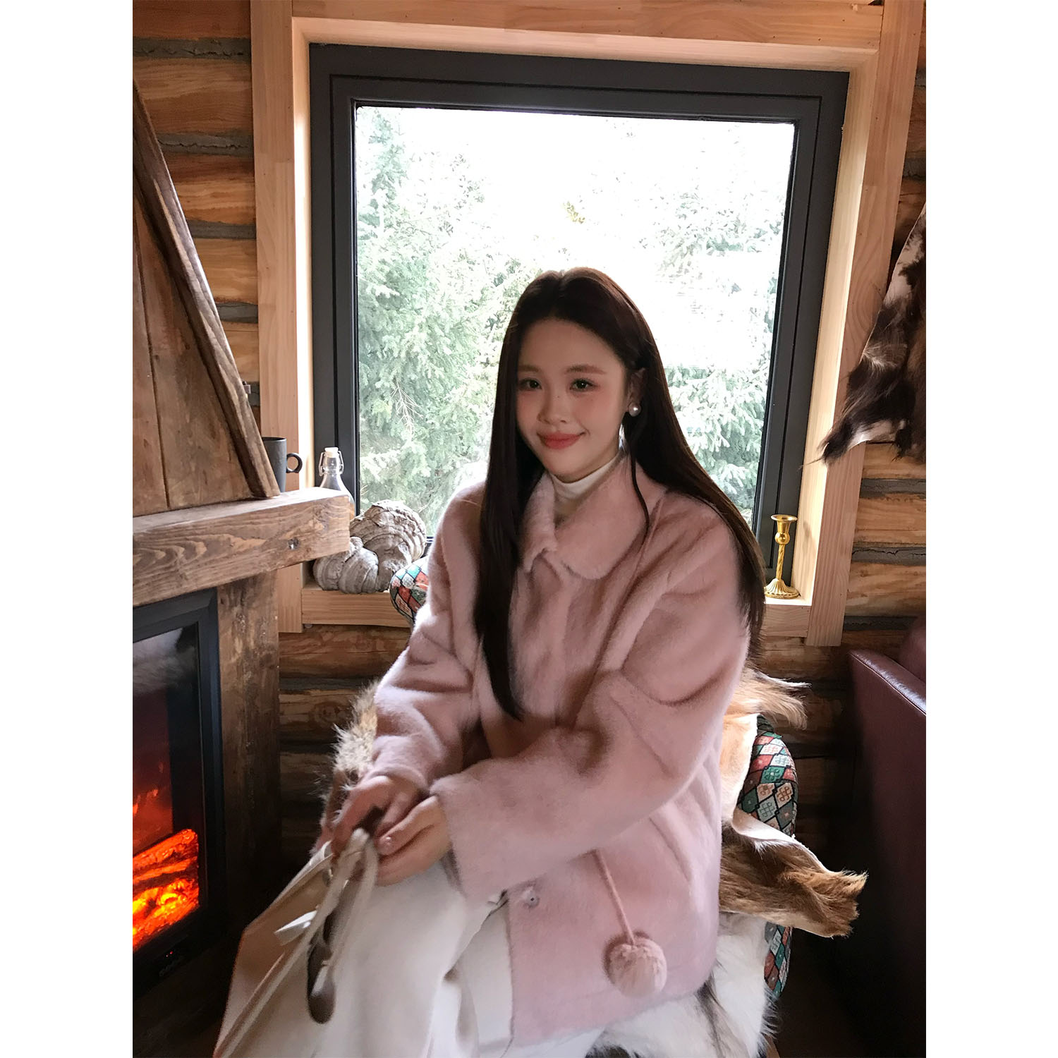 现货大婉酱千千【樱花雪林】仿貂绒毛毛一体冬季翻领毛绒外套 9955X