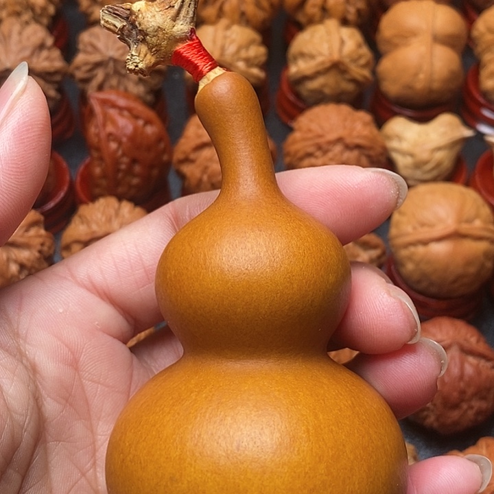 吊坠文玩核桃奶嘴葫芦