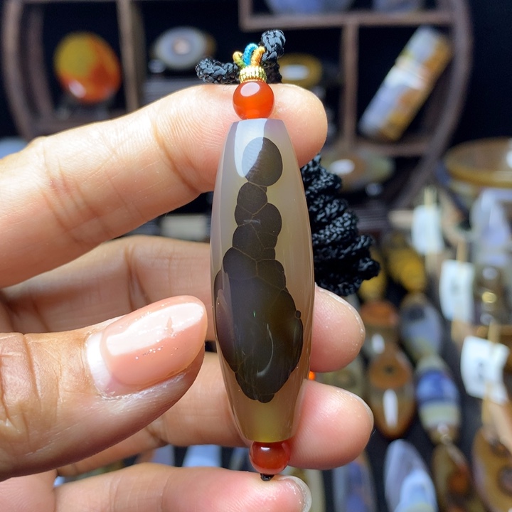 玛瑙/玉髓颈饰未镶嵌