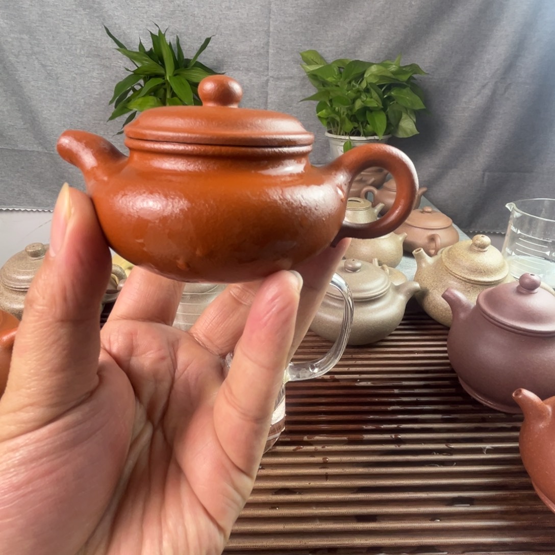 紫砂茶壶紫砂……………………………………