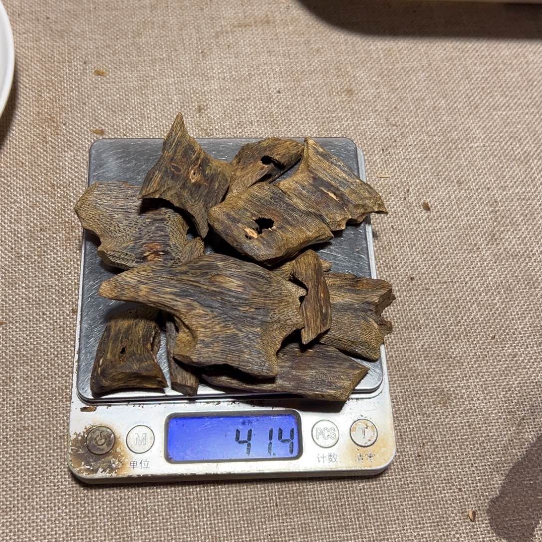 沉香碎屑沉香虎斑紫棋41克多样性发贷 