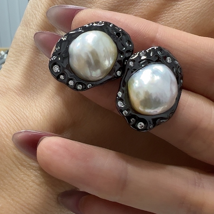 银S925镶嵌耳饰海水珍珠凡*