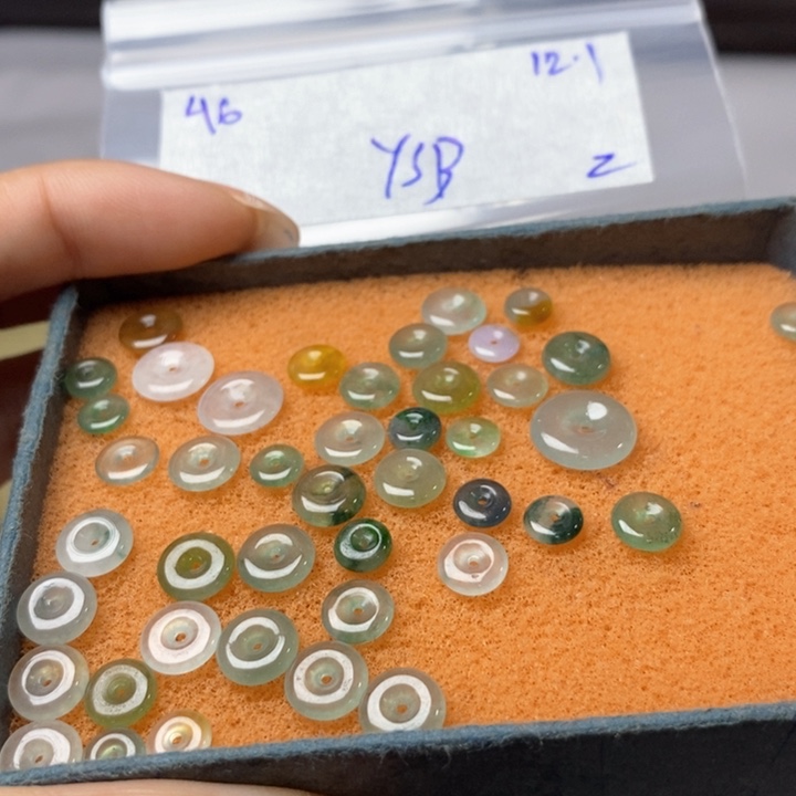 定制翡翠未镶嵌不退