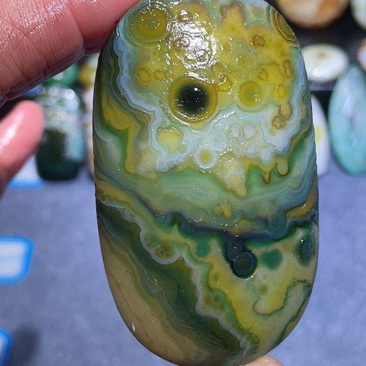 玛瑙/玉髓未镶嵌珠宝奇石