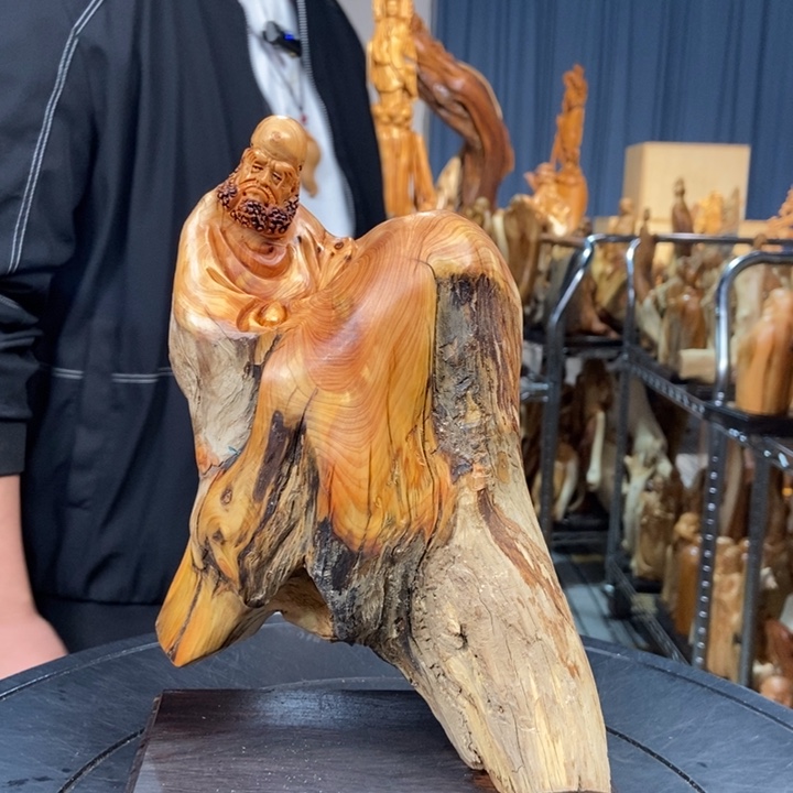 柏木（崖柏）随型摆件