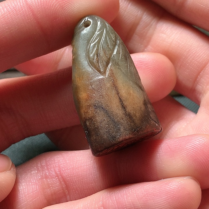 和田玉颈饰未镶嵌西**子