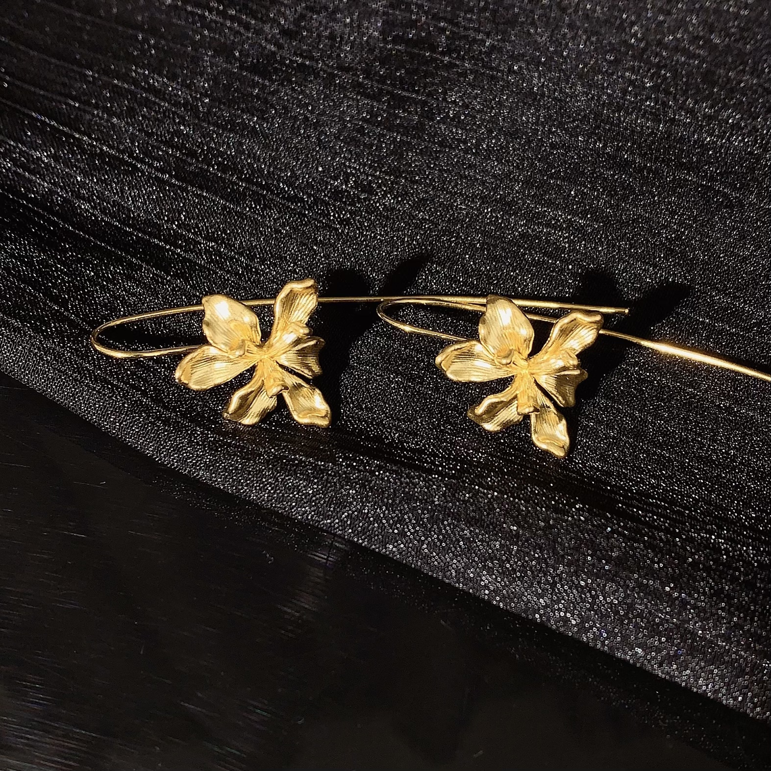 【伟新源】足金999  5D工艺  鸢尾花耳钩6.68克