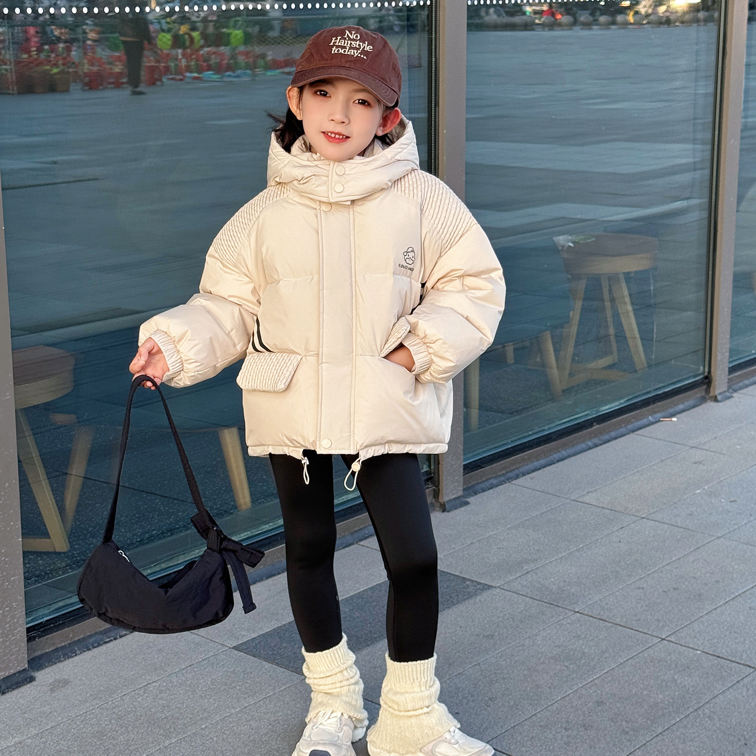 小黄鸭儿童羽绒服秋冬新款绗棉男女宝宝加厚百搭保暖连帽防寒外套