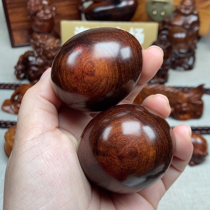 花梨木类端景台椭圆手球