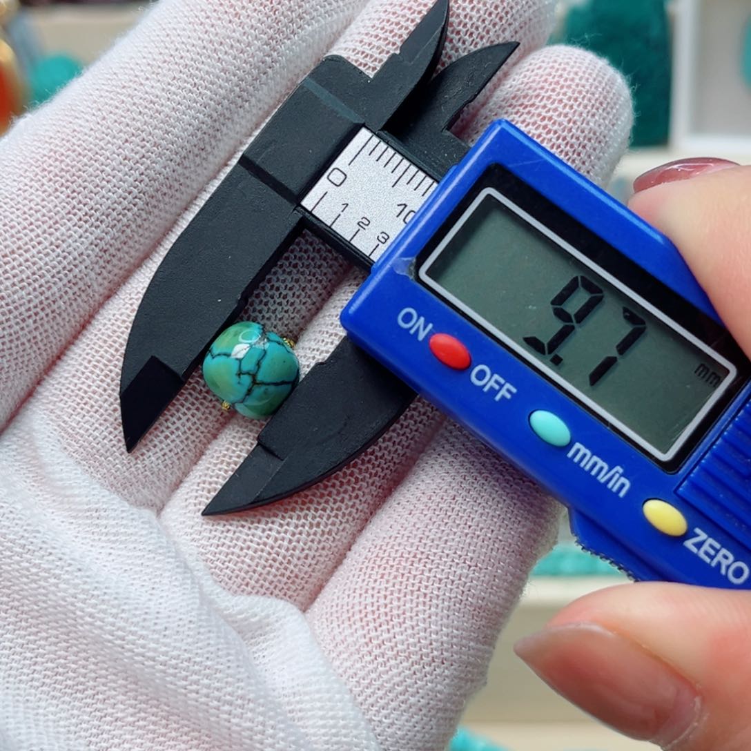 绿松石珠宝未镶嵌