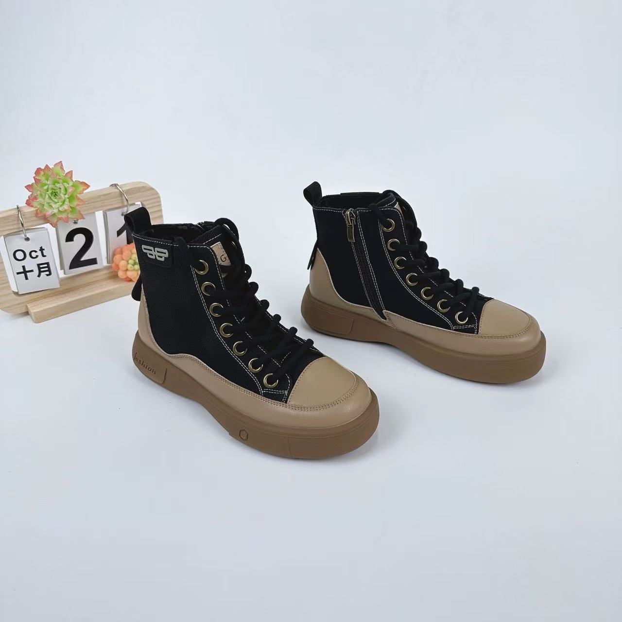 小强家女鞋  马丁靴复古内增高短靴（A404-23-1）（2J34X43128W-10）