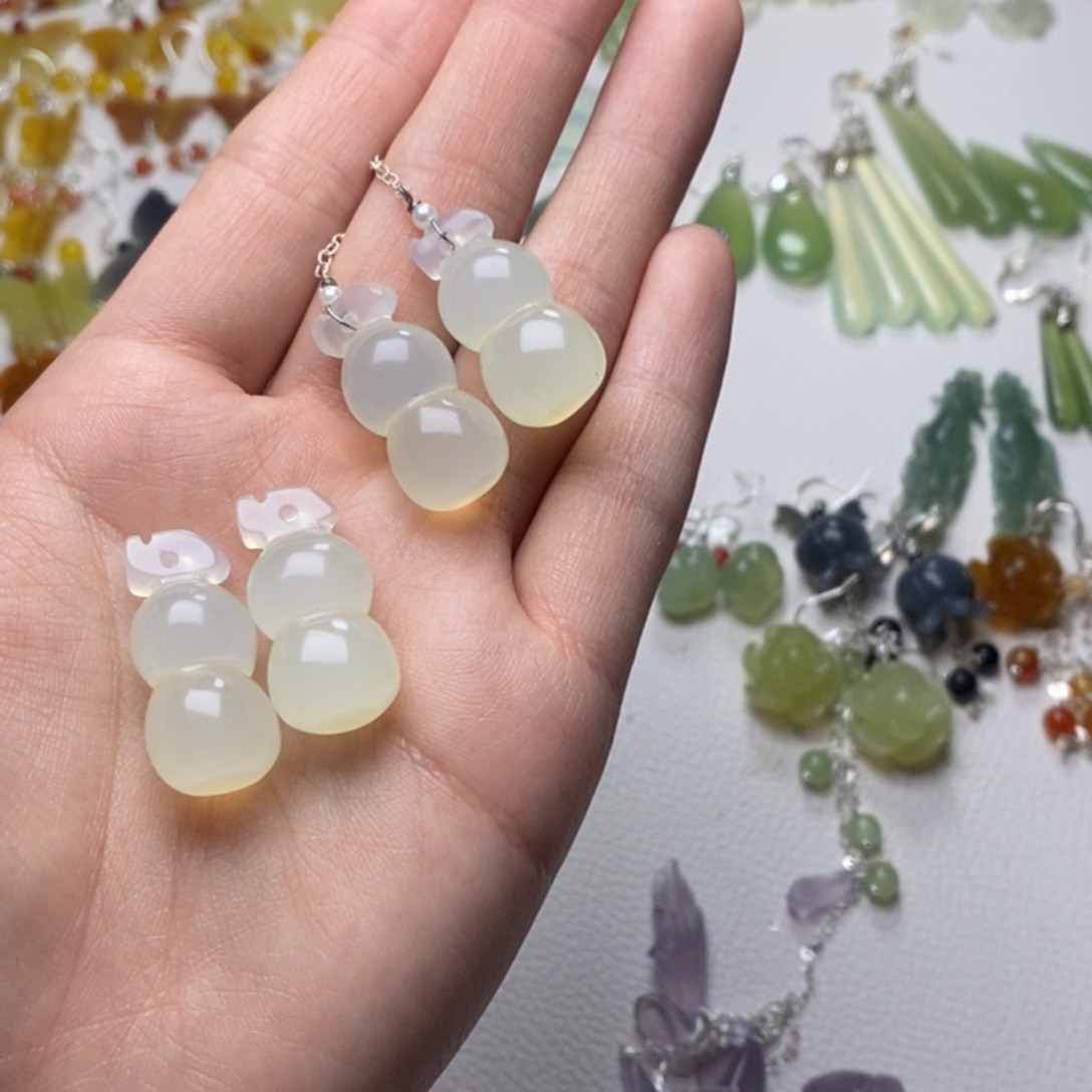 约***盒蛇纹石玉合金耳饰/颈饰