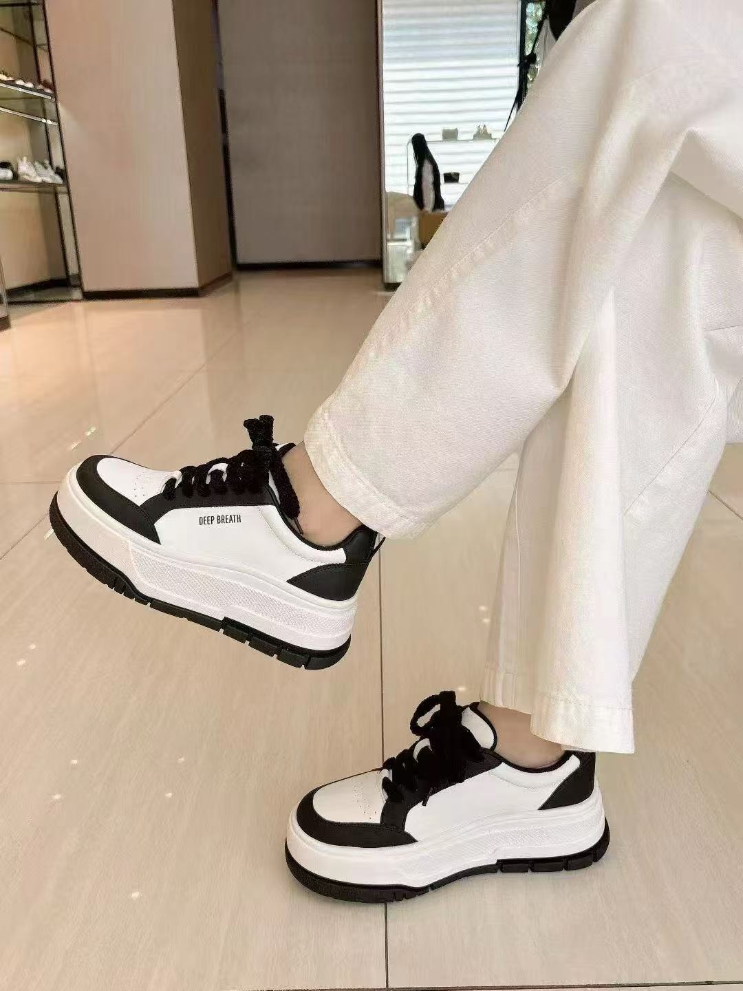 深呼吸DEEP BREATH女鞋 舒适柔软小白鞋休闲鞋百搭板鞋AX12338