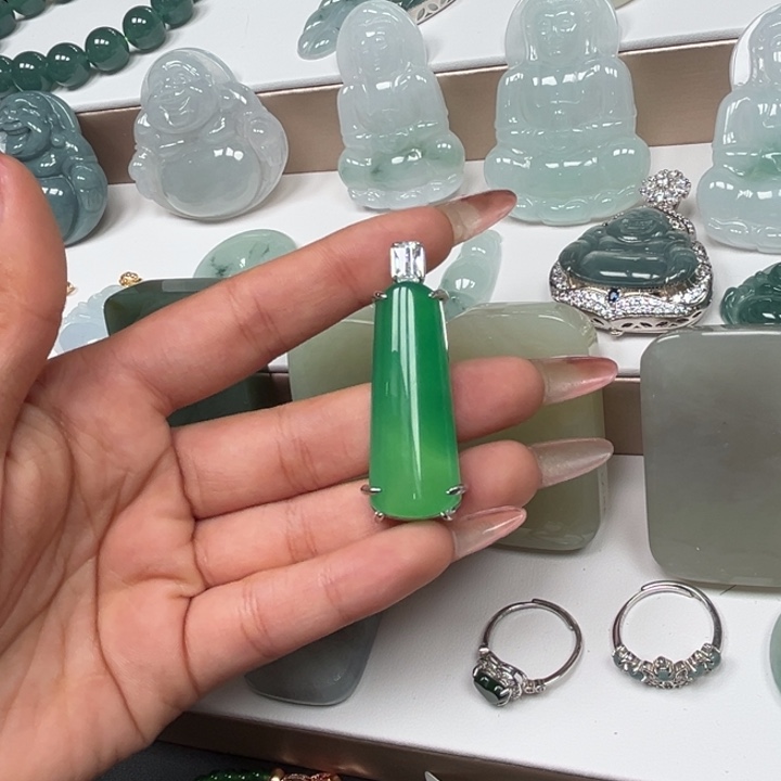 玛瑙/玉髓合金颈饰