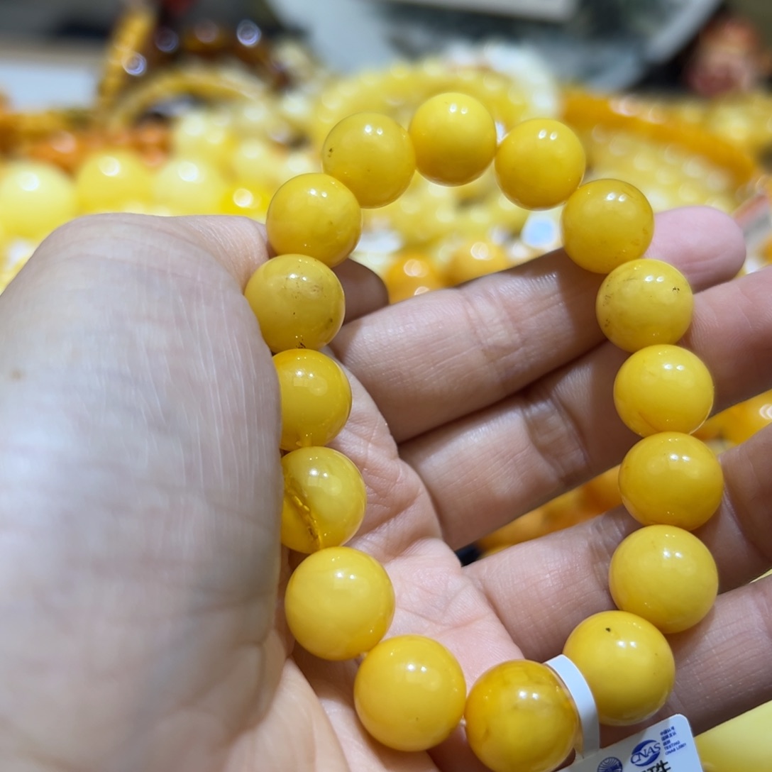 琥珀珠宝奇石未镶嵌