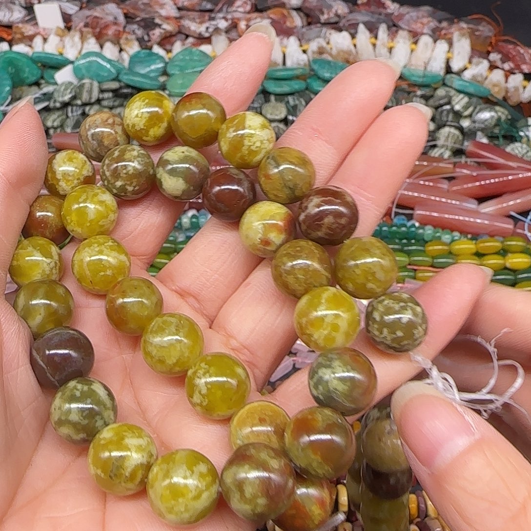 玛瑙/玉髓合金珠宝半成品花绿宝12mm一条