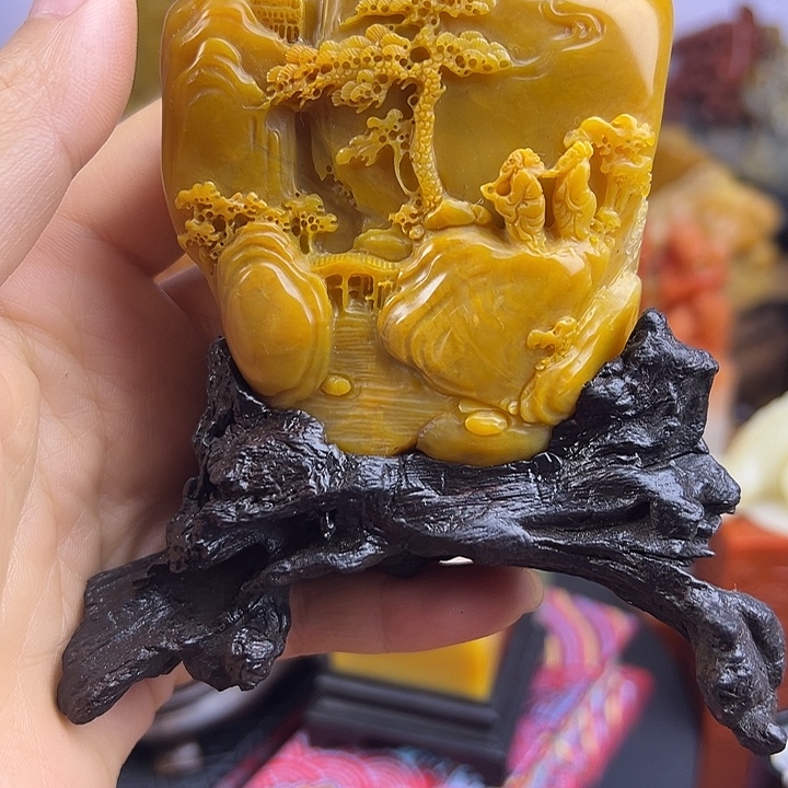 逍***明寿山石北部田黄高山流