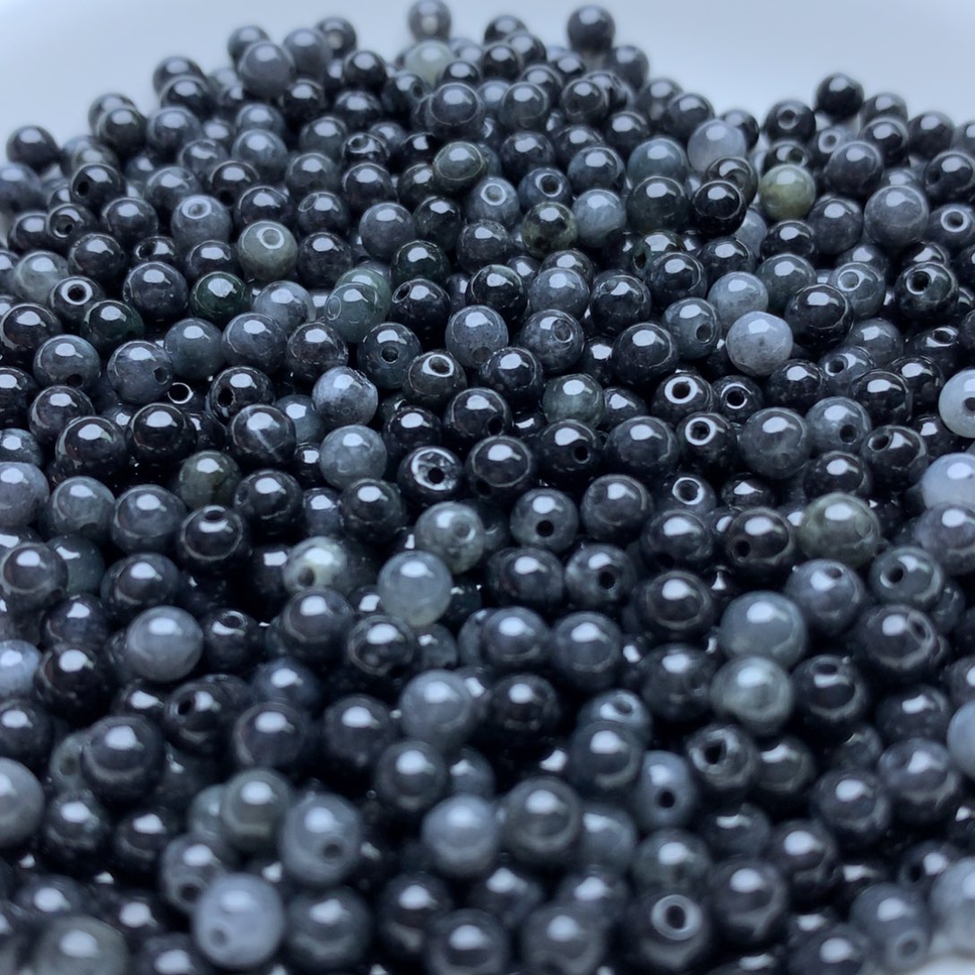 【闪购商品】翡翠手链未镶嵌卡3.8冰乌鸡100个