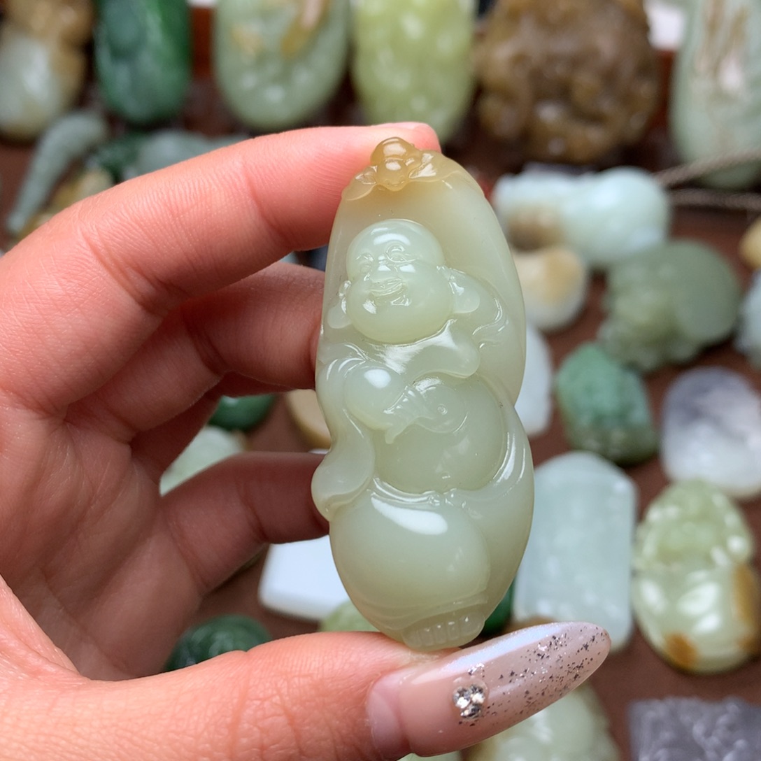 和田玉挂件未镶嵌