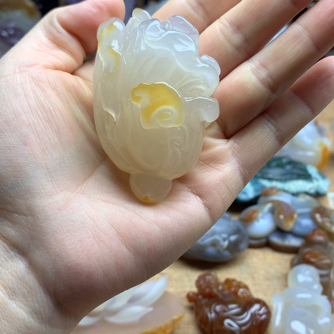 玛瑙/玉髓珠宝奇石未镶嵌心****至