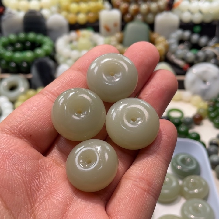 和田玉未镶嵌手串新疆且末料平安扣多样性拍一发一