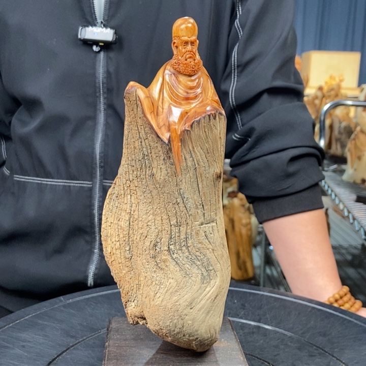 柏木（崖柏）随型摆件