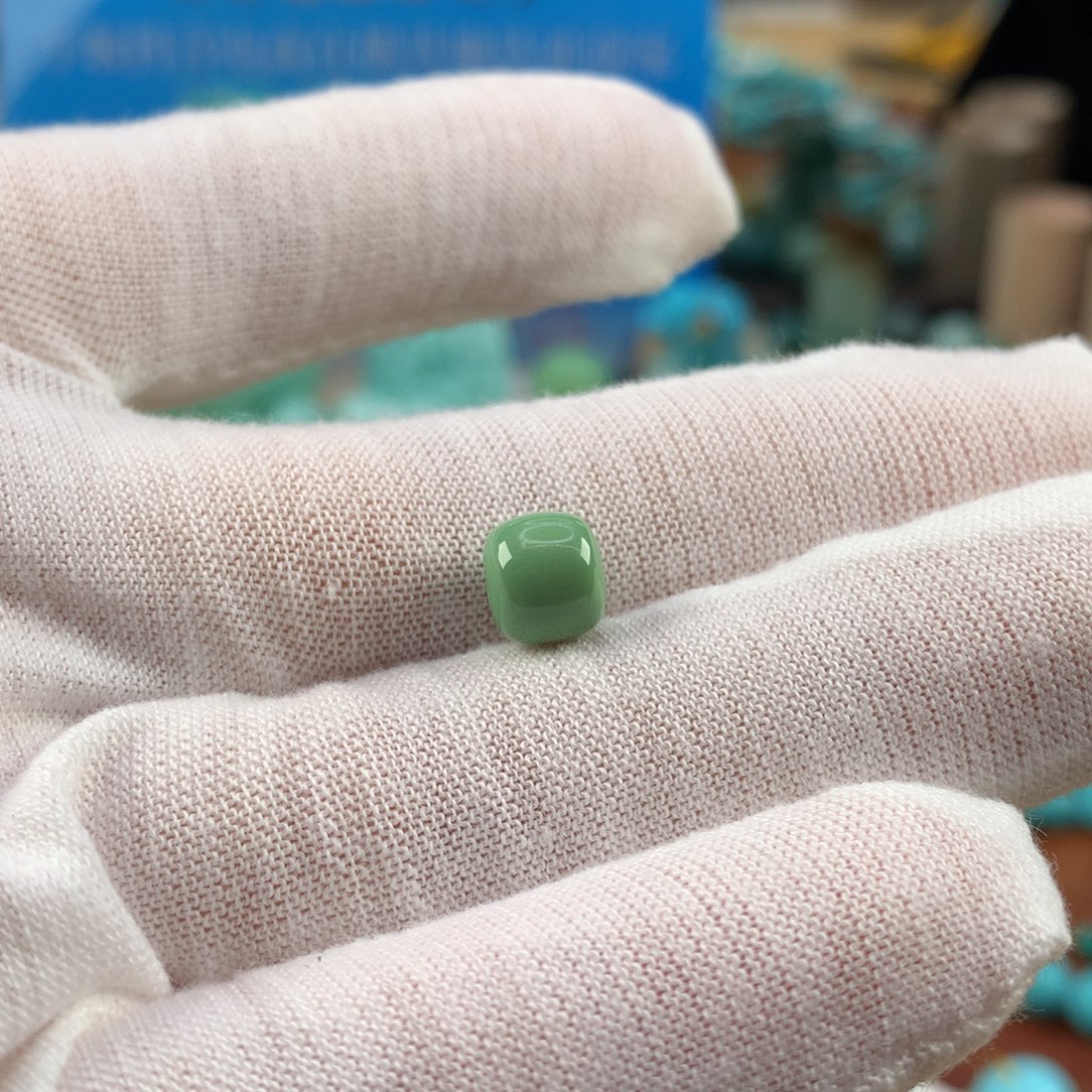 J***h绿松石未镶嵌珠宝奇石